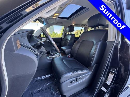 2017 INFINITI QX80 Base