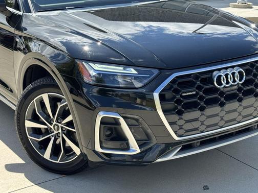 2024 Audi Q5 45 S line Premium Plus