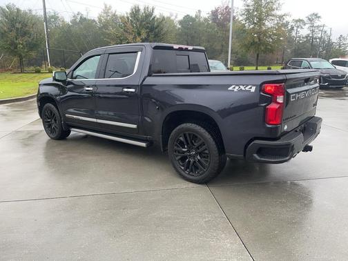 2022 Chevrolet Silverado 1500 High Country