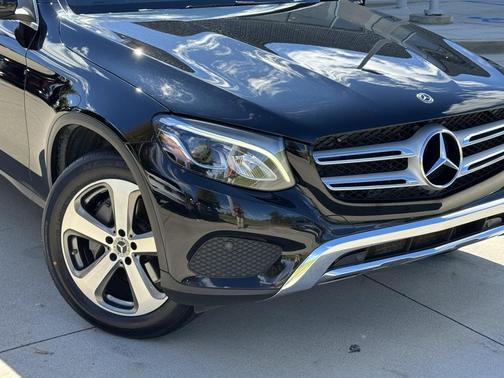 2019 Mercedes-Benz GLC 300 Base