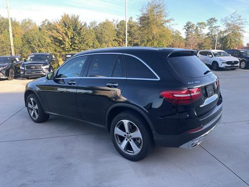 2019 Mercedes-Benz GLC 300 Base