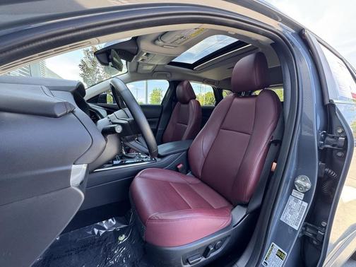 2023 Mazda CX-30 2.5 S Carbon Edition