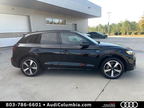 2023 Audi Q5 45 S line Premium Plus