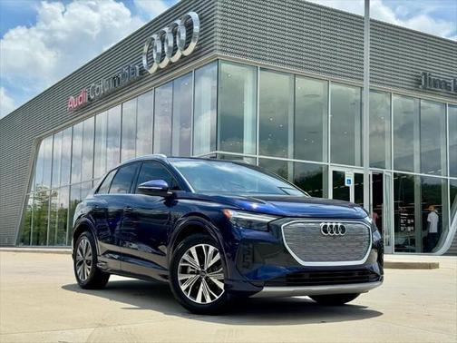 2025 Audi Q4 e-tron Premium 45 quattro