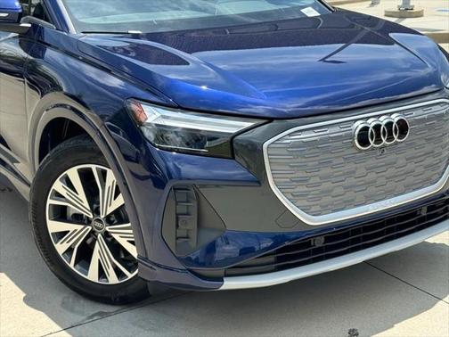 2025 Audi Q4 e-tron Premium 45 quattro