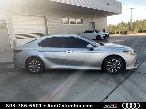 2022 Toyota Camry LE