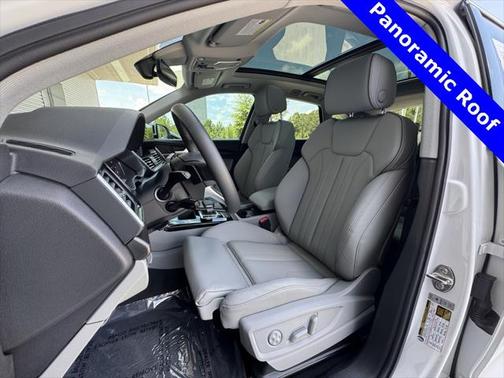 2024 Audi Q5 45 S line Premium