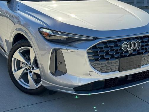 2025 Audi Q5 Prestige TFSI quattro S tronic