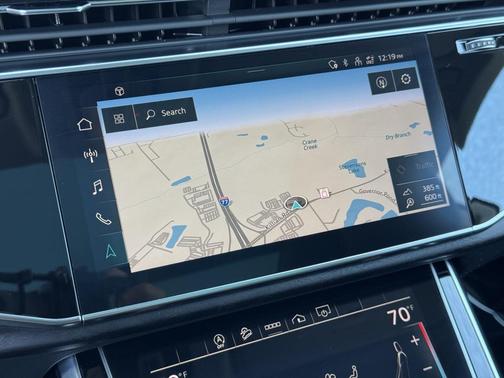 2022 Audi Q8 55 Premium Plus