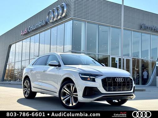2022 Audi Q8 55 Premium Plus