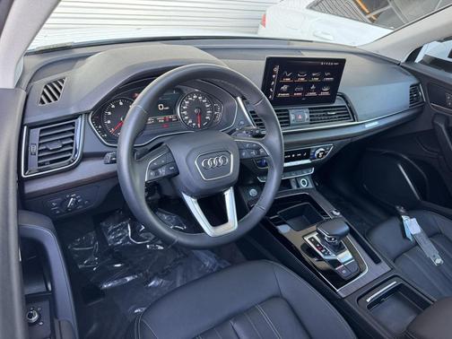 2021 Audi Q5 45 Premium
