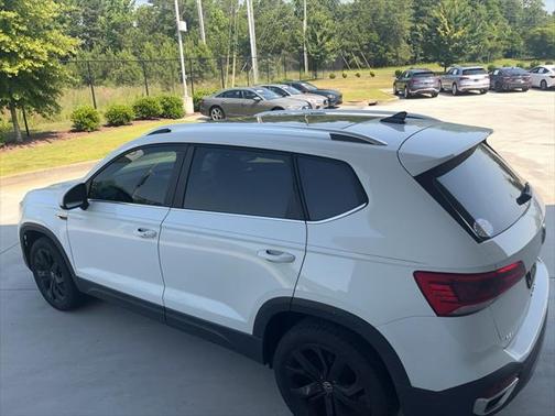 2022 Volkswagen Taos 1.5T SEL