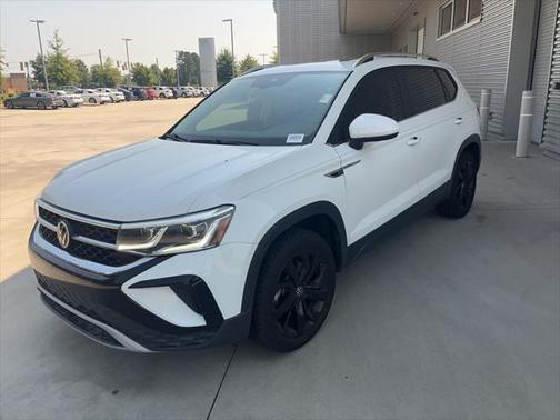 2022 Volkswagen Taos 1.5T SEL