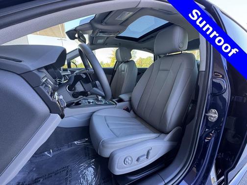 2019 Audi A4 2.0T Prestige