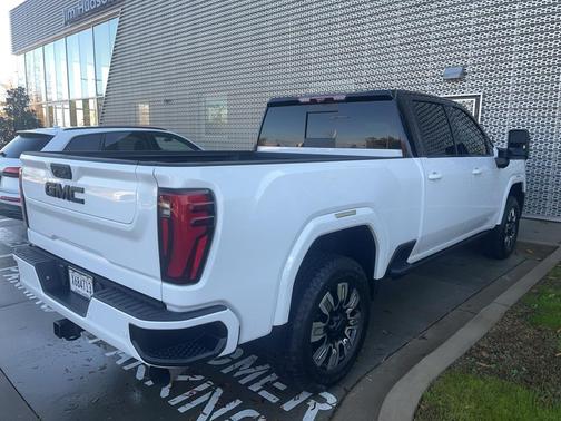 2024 GMC Sierra 2500 Denali