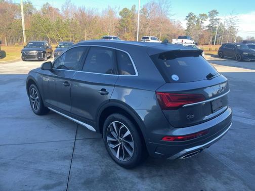 2024 Audi Q5 45 S line Prestige