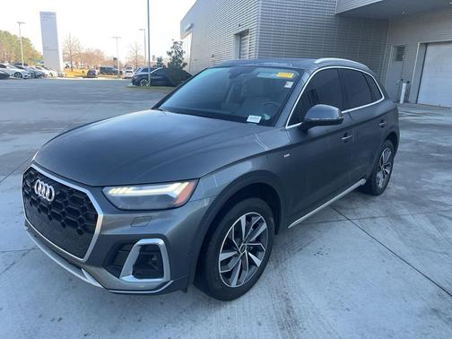 2024 Audi Q5 45 S line Prestige