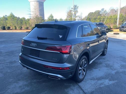 2024 Audi Q5 45 S line Prestige