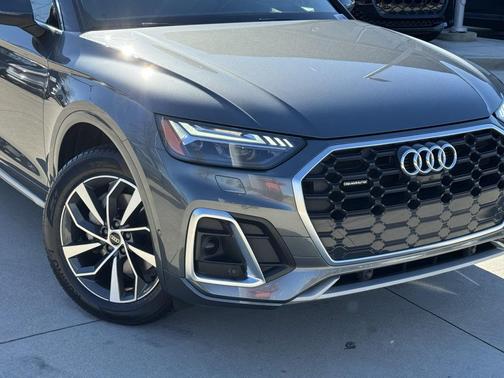2024 Audi Q5 45 S line Prestige
