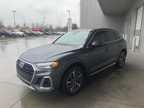 2024 Audi Q5 45 S line Prestige