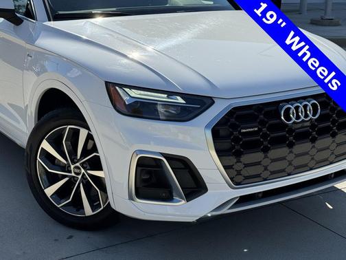 2024 Audi Q5 45 S line Premium Plus