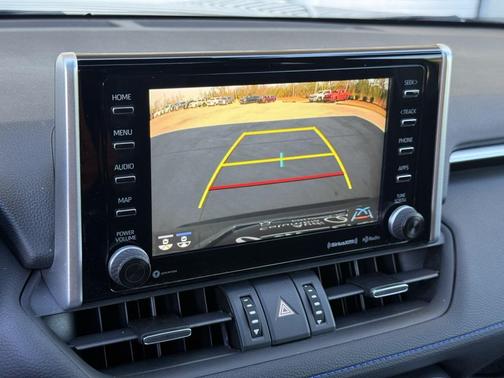 2020 Toyota RAV4 Hybrid SE