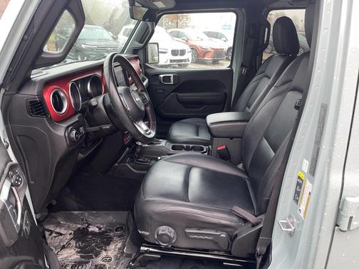 2023 Jeep Wrangler Rubicon