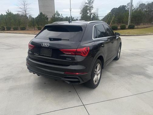 2020 Audi Q3 45 S line Premium
