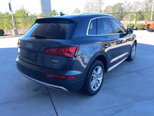 2020 Audi Q5 45 Premium