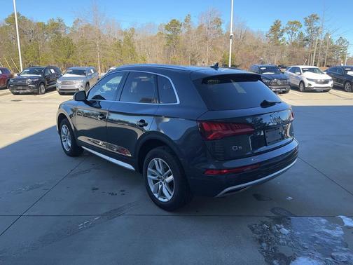 2020 Audi Q5 45 Premium