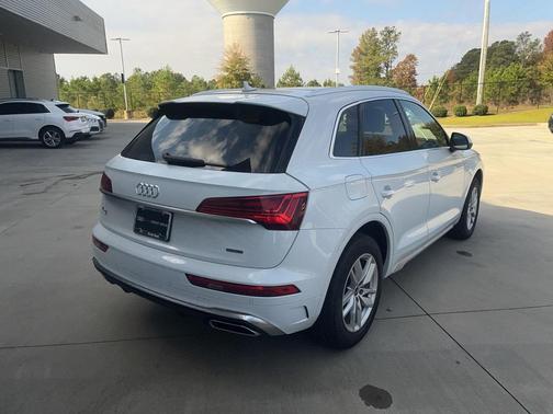 2022 Audi Q5 45 S line Premium