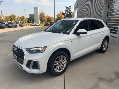 2022 Audi Q5 45 S line Premium