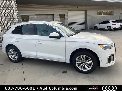2022 Audi Q5 45 S line Premium