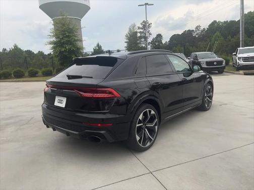 2024 Audi RS Q8 4.0T