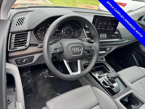 2025 Audi Q5 45 S line Premium