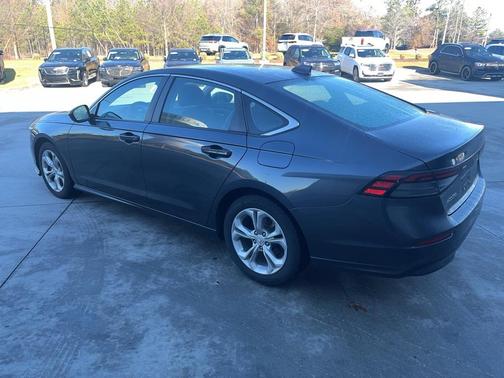 2023 Honda Accord LX 1.5T