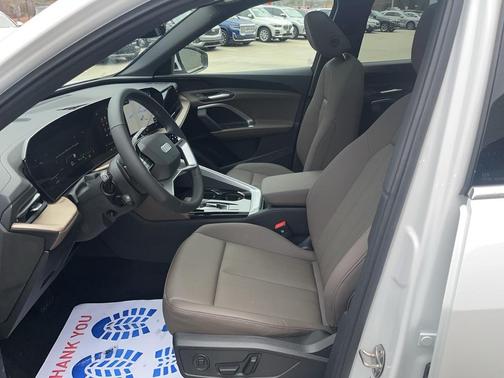 2025 Audi Q5 Premium TFSI quattro S tronic