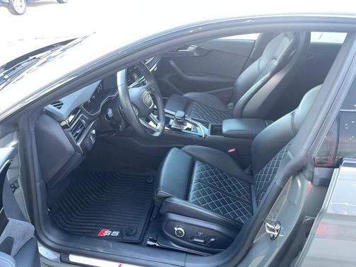 2023 Audi S5 3.0T Prestige