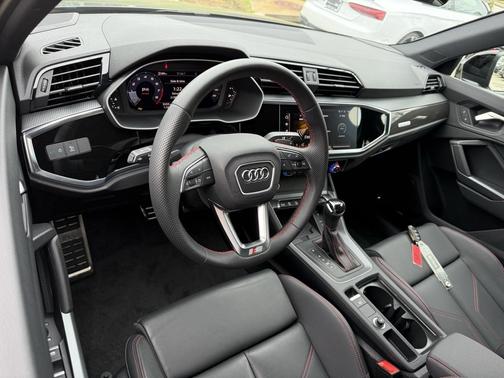 2025 Audi Q3 45 S line Premium Plus