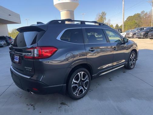 2024 Subaru Ascent Limited 8-Passenger