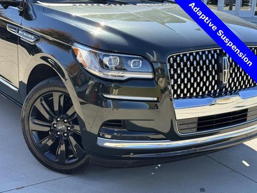 2023 Lincoln Navigator Black Label