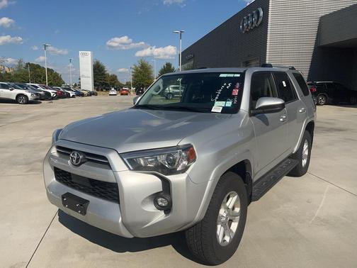 2024 Toyota 4Runner SR5
