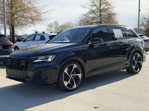 2024 Audi SQ7 4.0T Premium Plus