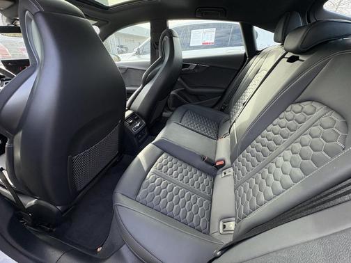 2022 Audi RS 5 2.9T
