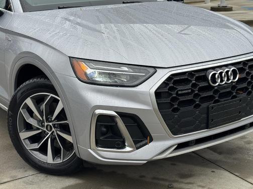 2023 Audi Q5 45 S line Premium Plus