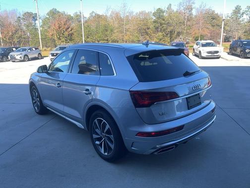 2023 Audi Q5 45 S line Premium Plus