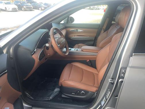 2022 Genesis GV70 2.5T AWD