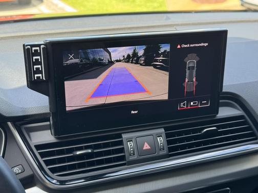 2025 Audi Q5 45 S line Premium