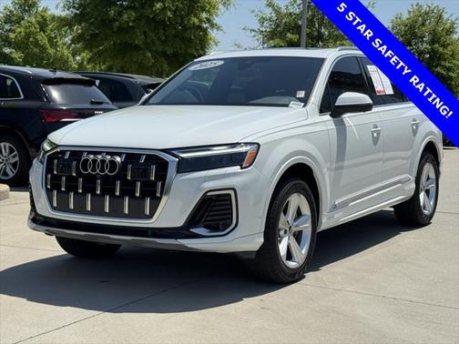2025 Audi Q7 45 Premium