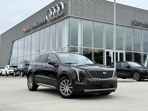 2020 Cadillac XT4 Premium Luxury